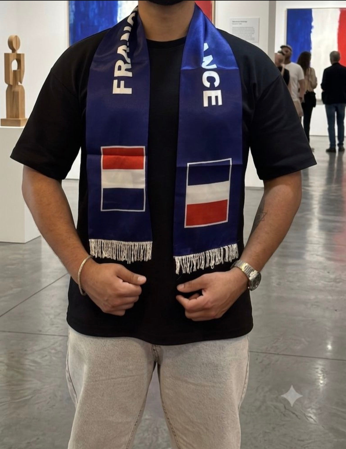 MONDIAL SCARFS